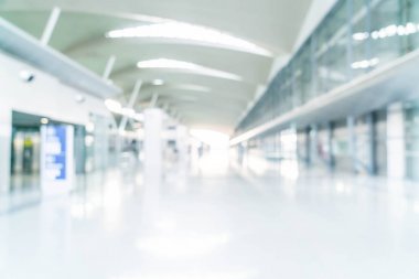 soyut bulanıklık ve ufuk içinde boş tren istasyonu veya Havaalanı wi