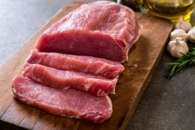 taze domuz ham filetosu