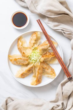 Japon sosu veya köfte snack 