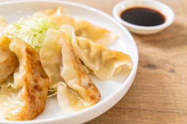 Japon sosu veya köfte snack 