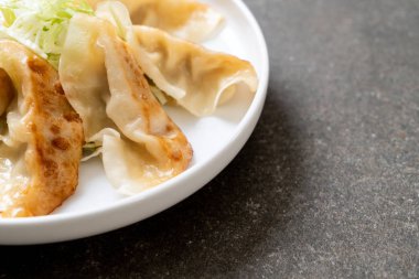 Japon sosu veya köfte snack 