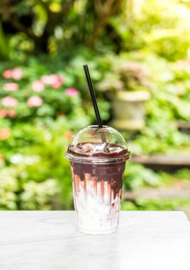 Sütlü buzlu çikolata 