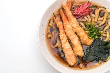 Udon ramen noodle ile karides tempura 