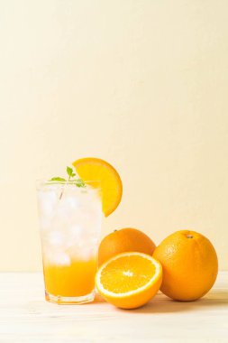 soda ile portakal suyu