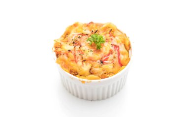 peynir ve yengeç sopa ile pişmiş makarna