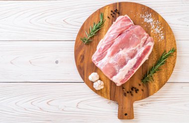 taze domuz ham filetosu