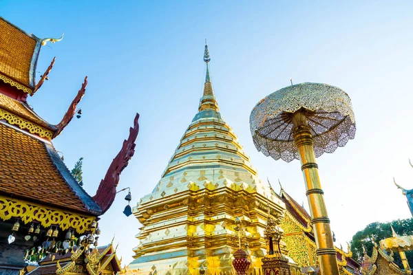 Bela arquitetura em Wat Phra que Doi Suthep em Chiang Mai — Fotografia de Stock