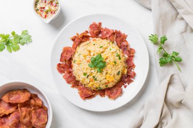 pastırmalı kızarmış pilav