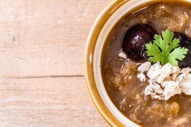 Kızarmış Balık Maw kırmızı et suyu çorbası Yengeç 