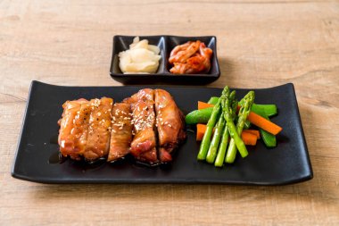 Teriyaki chiciken biftek