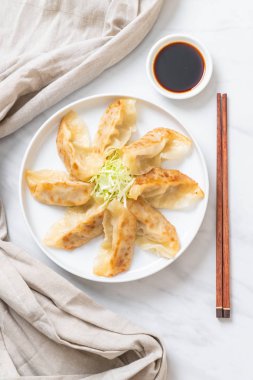 Japon sosu veya köfte snack 