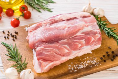 taze domuz ham filetosu