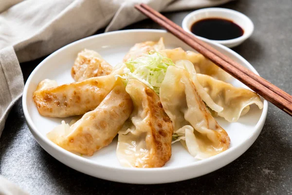 Japanse gyoza of dumplings snack — Stockfoto