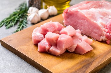 taze domuz ham filetosu