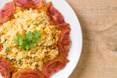 pastırmalı kızarmış pilav