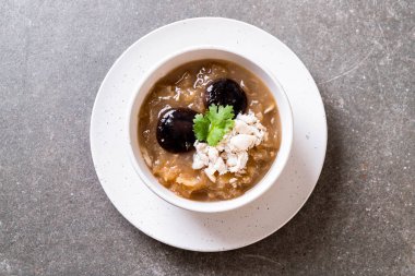 Kızarmış Balık Maw kırmızı et suyu çorbası Yengeç 