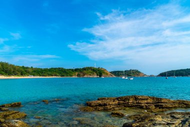 Güzel tropikal plaj ve deniz 