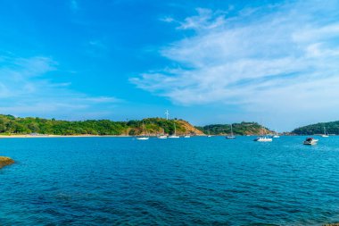 Güzel tropikal plaj ve deniz 