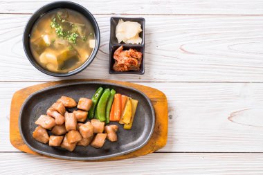 domuz biftek Japon tarzı