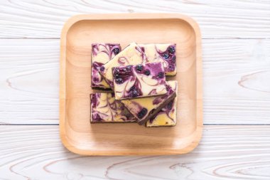 yaban mersini peynirli kek