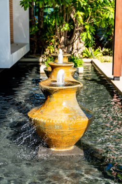 Çeşme kavanoza dekorasyon 