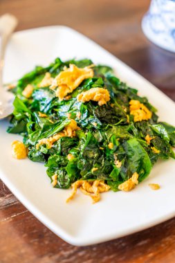 Liang sebze Fried Yumurta