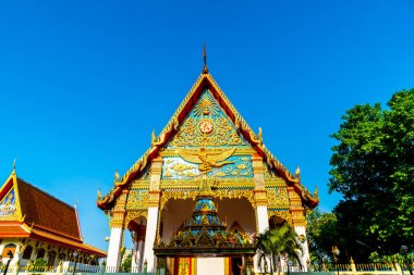 Phuket, Thaila Mongkol nimit tapınağında güzel mimari