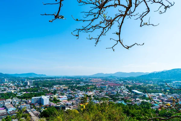 Phuket City Skyline em Rang Hill em Phuket — Fotografia de Stock