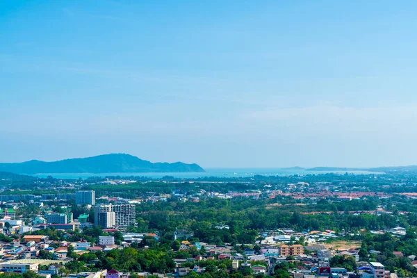 Skyline van de stad van Phuket op belde Hill in Phuket — Stockfoto