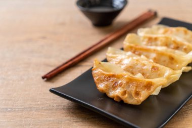 Japon sosu veya köfte snack 