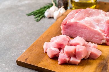 taze domuz ham filetosu