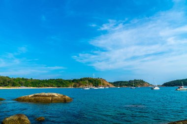 Güzel tropikal plaj ve deniz 