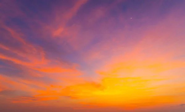 美しい夕暮れ夕暮れの空 — ストック写真