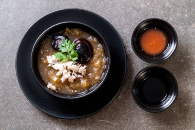 Kızarmış Balık Maw kırmızı et suyu çorbası Yengeç 