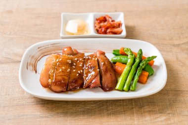 Teriyaki chiciken biftek