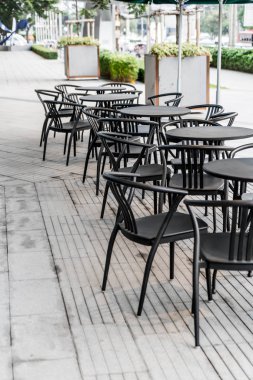 açık veranda masa ve sandalye