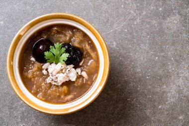 Kızarmış Balık Maw kırmızı et suyu çorbası Yengeç 