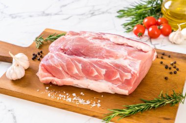 taze domuz ham filetosu