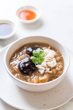 Kızarmış Balık Maw kırmızı et suyu çorbası Yengeç 