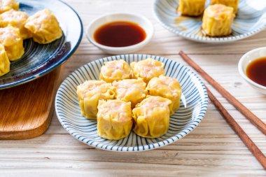 Hamur buğulanmış karides Çince