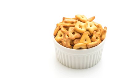 Beyaz arka plan üzerinde bisküvi kraker