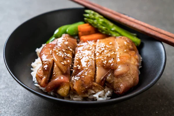 Teriyaki plato de arroz de pollo — Foto de Stock