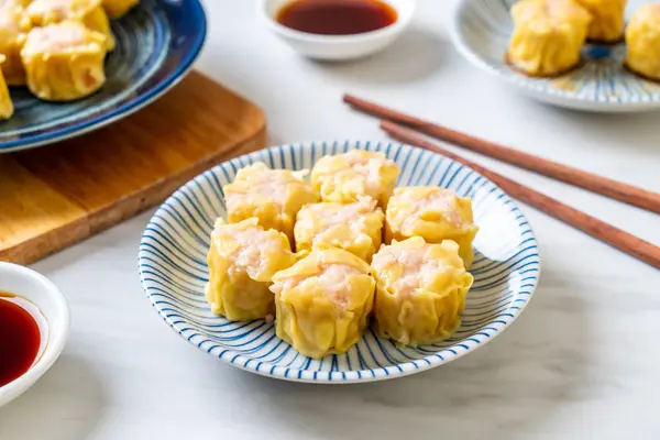 Chino camarón al vapor Dumpling — Foto de Stock