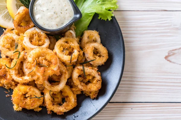 What Is Calamari And How Do You Eat It?