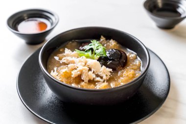 Kızarmış Balık Maw kırmızı et suyu çorbası Yengeç 