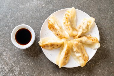 Japon sosu veya köfte snack