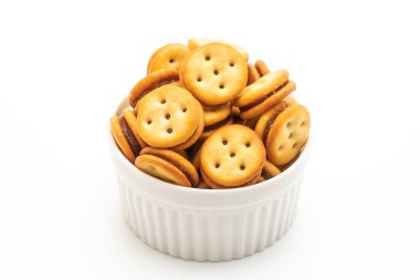 Hindistan cevizli bisküvi ve ananas reçeli.