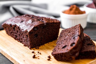 Çikolatalı browni kek