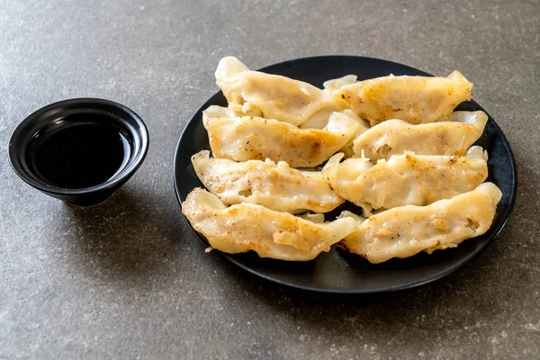 Японський закуски gyoza або пельмені — стокове фото