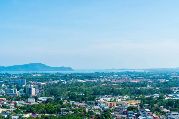 Skyline van de stad van Phuket op belde Hill in Phuket — Stockfoto